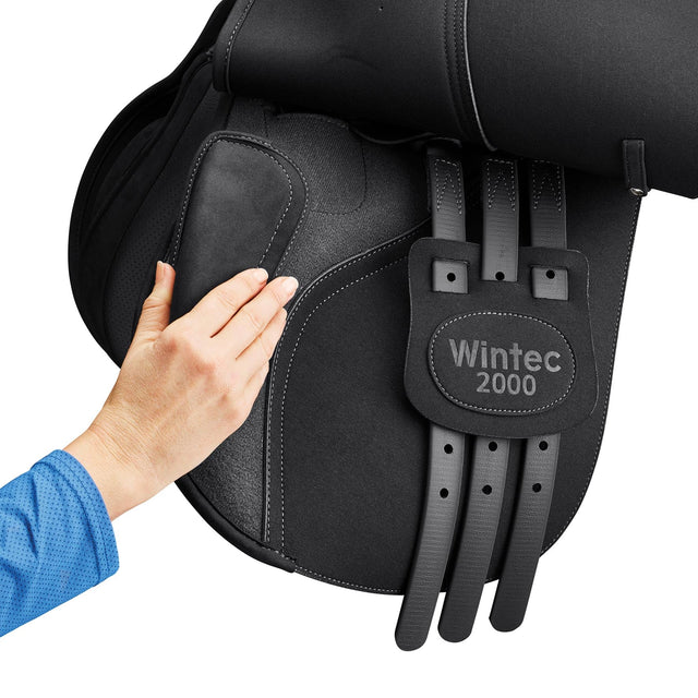 Moving the Flexibloc on the Wintec 2000 All Purpose in black