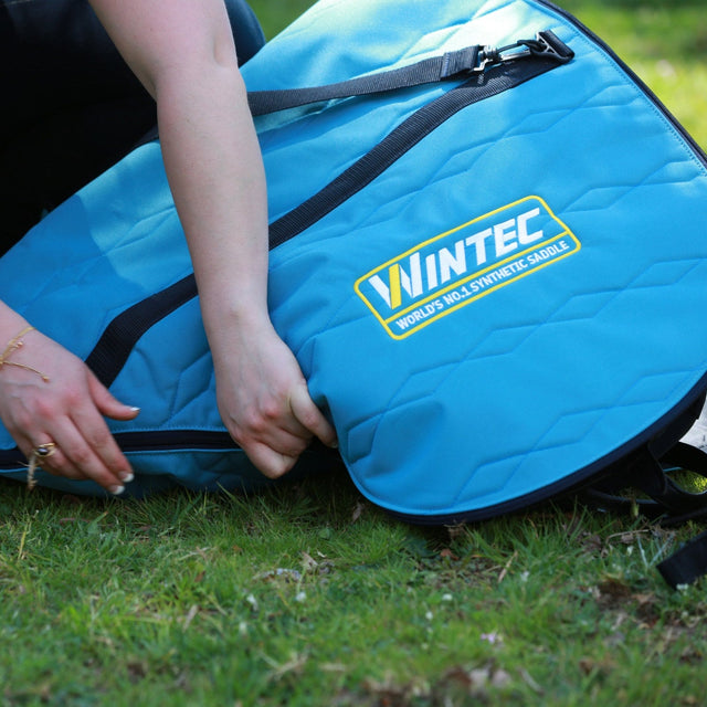 Zipping the Wintec Saddle Bag closed around a saddle